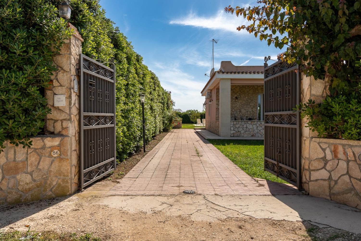 Villa Bouganville Con Piscina By Wonderful Italy Syracuse Extérieur photo